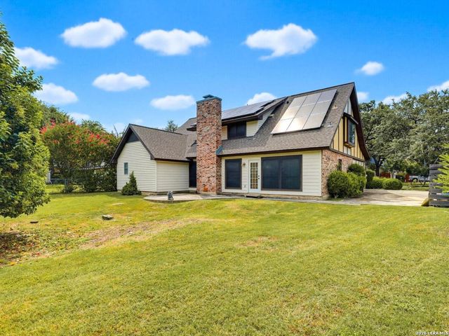 3002 NANTUCKET DR, San Antonio, TX 78230