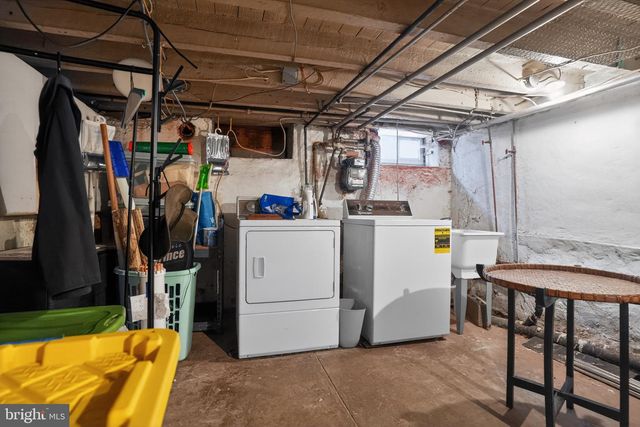 945 DALY ST, Philadelphia, PA 19148