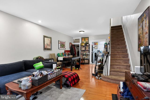 945 DALY ST, Philadelphia, PA 19148