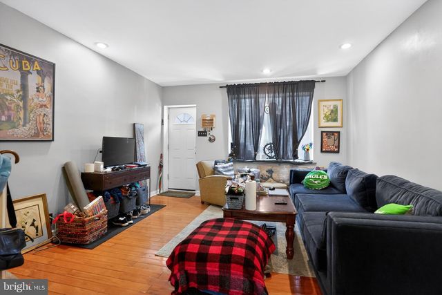 945 DALY ST, Philadelphia, PA 19148