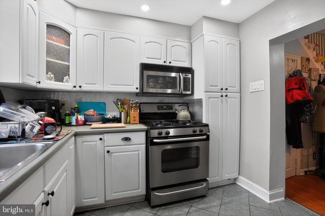 945 DALY ST, Philadelphia, PA 19148