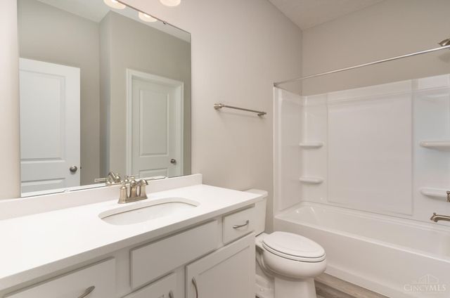 2461 Bartram Lane, Harrison, OH 45030