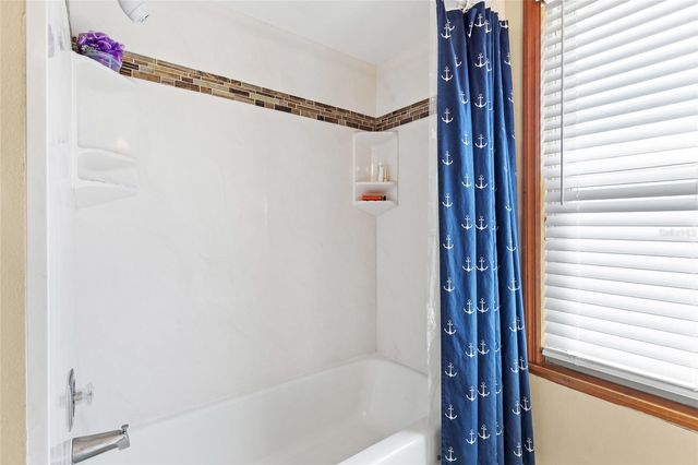 2080 APRICOT DRIVE, Deltona, FL 32725