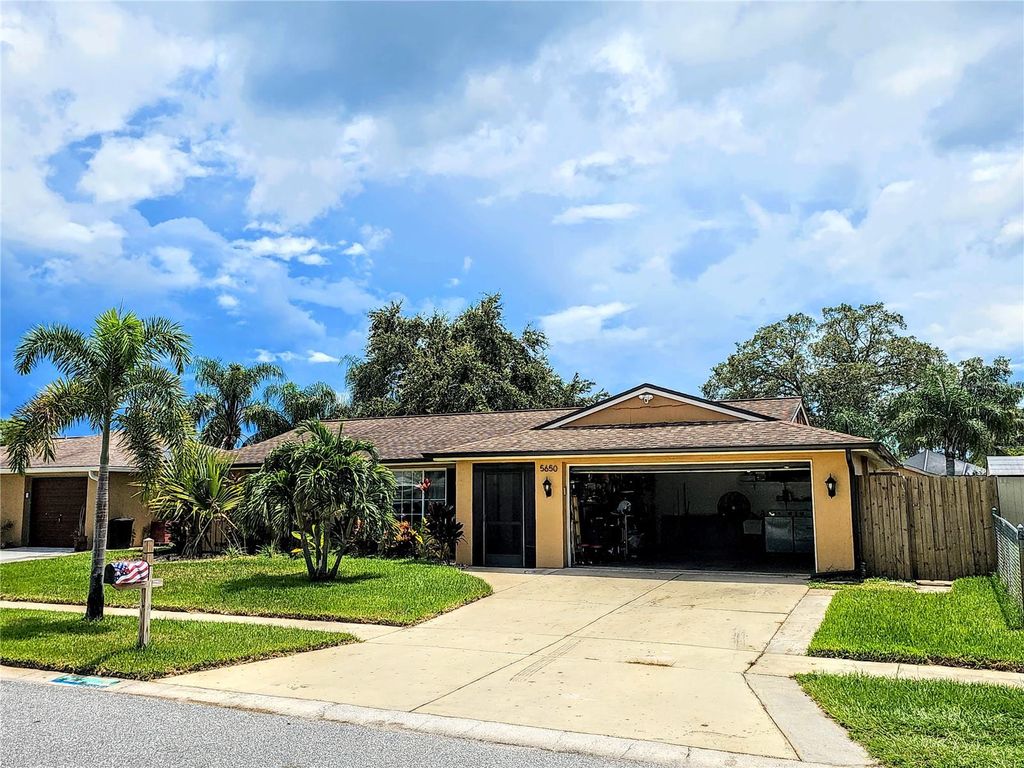 5650 BITTERSWEET DRIVE, Holiday, FL 34690