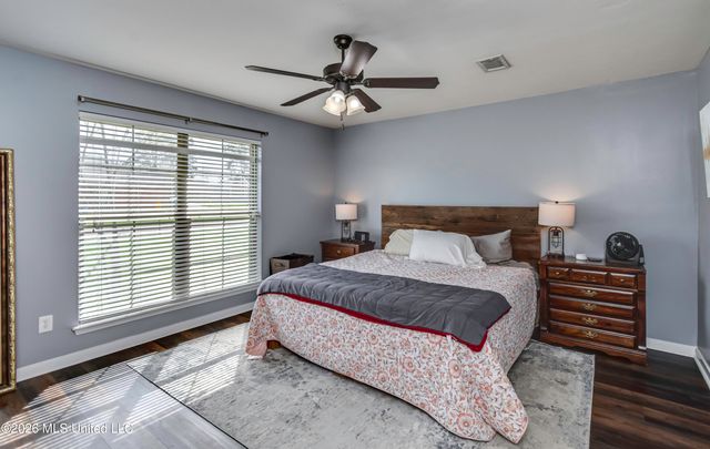 125 Whispering Oaks Crossing, Pearl, MS 39208