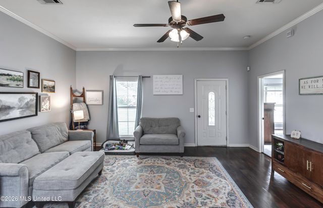 125 Whispering Oaks Crossing, Pearl, MS 39208