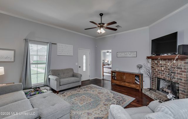 125 Whispering Oaks Crossing, Pearl, MS 39208