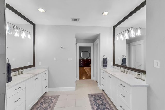310 W 18th Street, Houston, TX 77008
