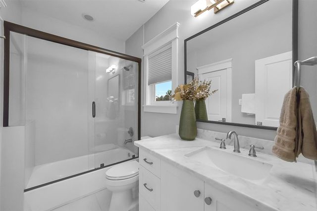 310 W 18th Street, Houston, TX 77008