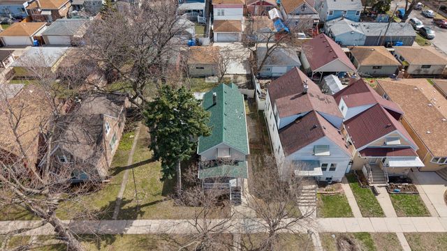 6347 S Kenneth Avenue, Chicago, IL 60629