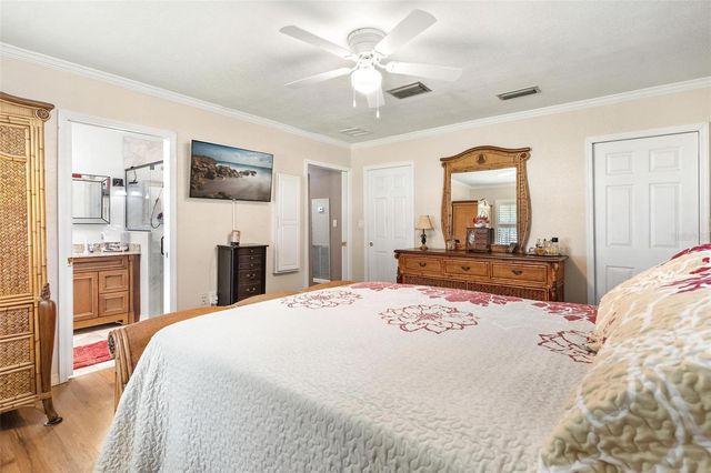 29205 S CORLEY ISLAND ROAD, Leesburg, FL 34748