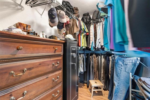 29205 S CORLEY ISLAND ROAD, Leesburg, FL 34748
