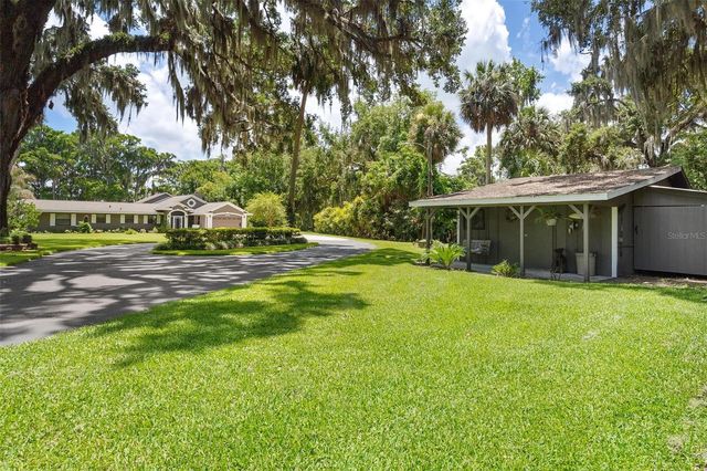 29205 S CORLEY ISLAND ROAD, Leesburg, FL 34748