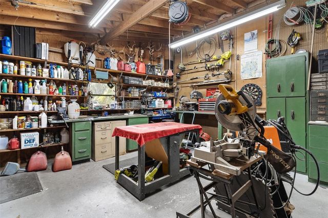29205 S CORLEY ISLAND ROAD, Leesburg, FL 34748