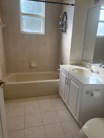 3557 Forest Hill Boulevard 49, Palm Springs, FL 33406