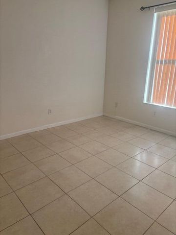 3557 Forest Hill Boulevard 49, Palm Springs, FL 33406