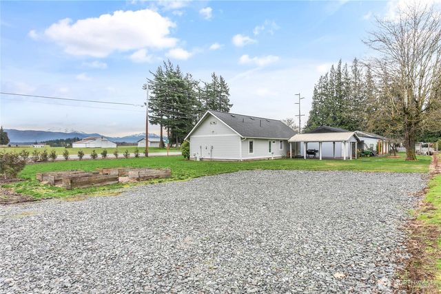 7393 Hannegan Road, Lynden, WA 98264