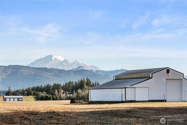 7393 Hannegan Road, Lynden, WA 98264