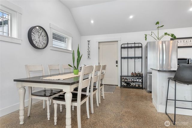 7393 Hannegan Road, Lynden, WA 98264