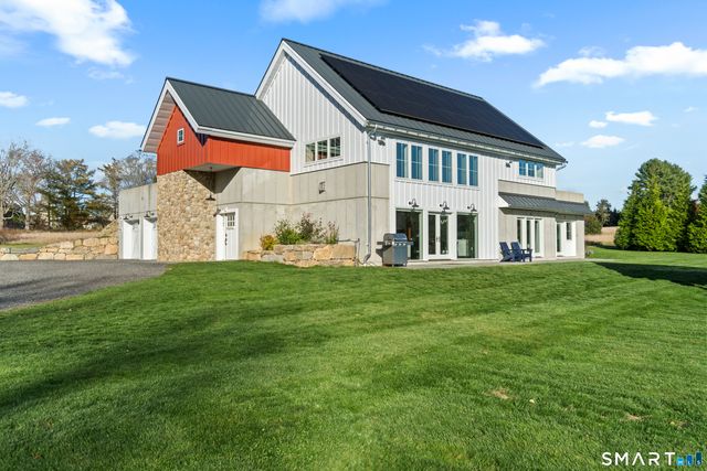 54 Barnes Road, Stonington, CT 06378