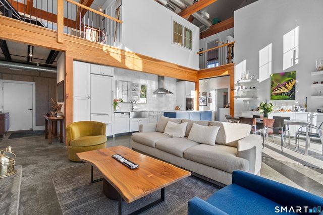 54 Barnes Road, Stonington, CT 06378