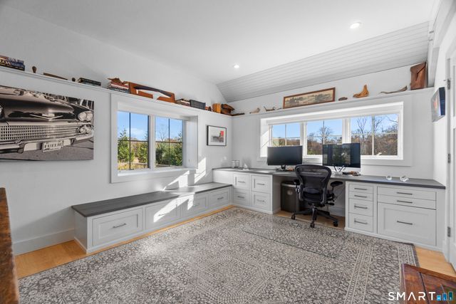 54 Barnes Road, Stonington, CT 06378