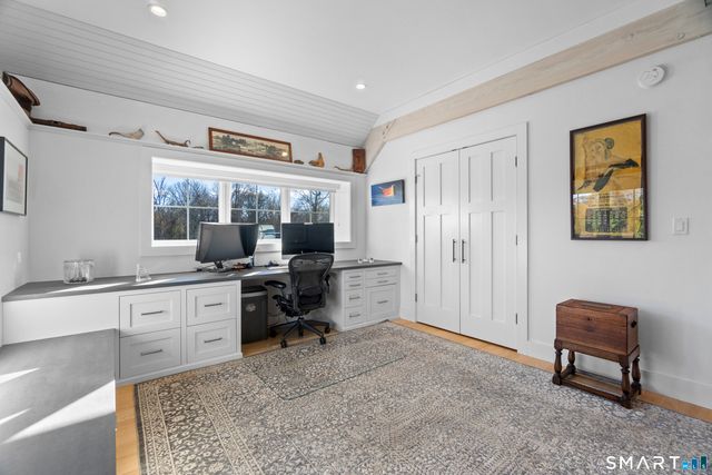 54 Barnes Road, Stonington, CT 06378