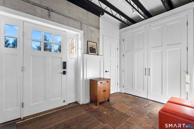 54 Barnes Road, Stonington, CT 06378