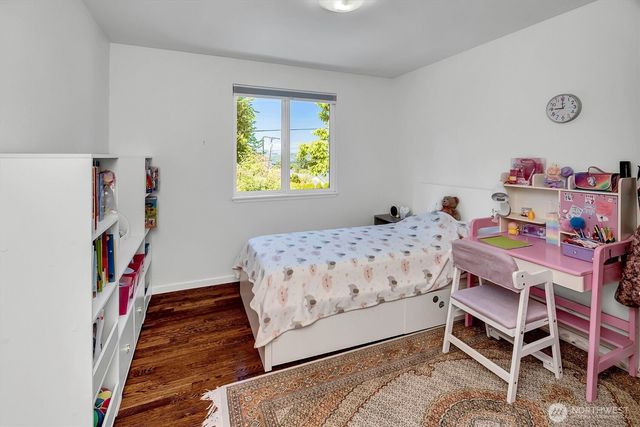 10603 NE 60th Street, Kirkland, WA 98033