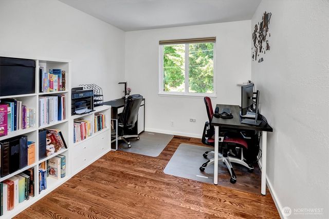 10603 NE 60th Street, Kirkland, WA 98033