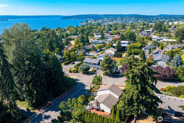 10603 NE 60th Street, Kirkland, WA 98033