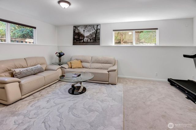 10603 NE 60th Street, Kirkland, WA 98033