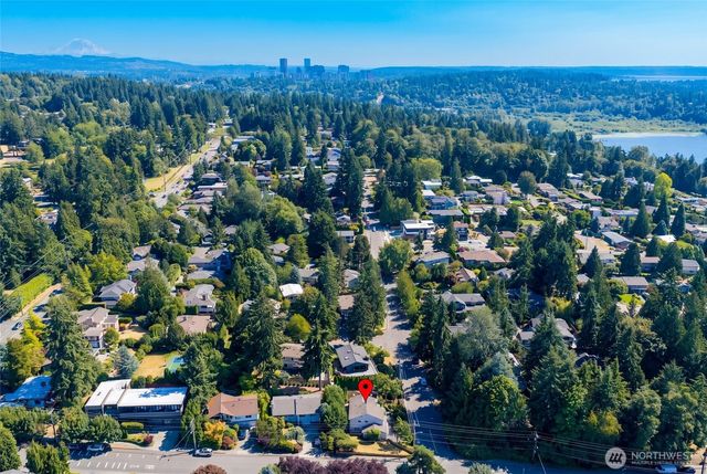 10603 NE 60th Street, Kirkland, WA 98033
