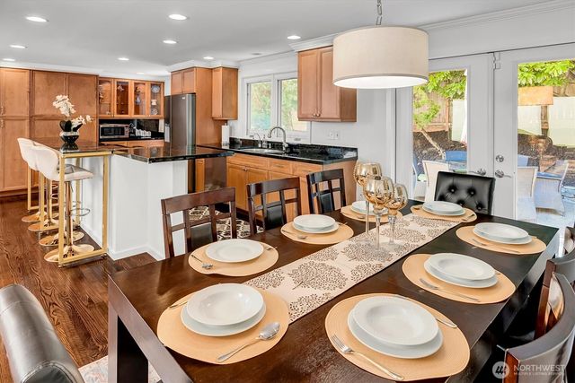 10603 NE 60th Street, Kirkland, WA 98033