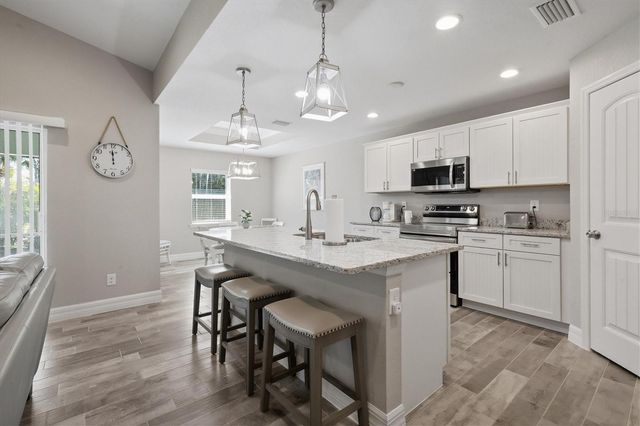 106 RED CEDAR PARK, Rotonda West, FL 33947