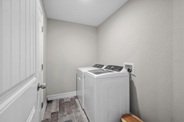 106 RED CEDAR PARK, Rotonda West, FL 33947