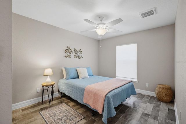 106 RED CEDAR PARK, Rotonda West, FL 33947