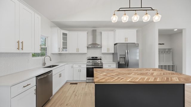 111 Poppy Avenue, Dayton, TN 37321