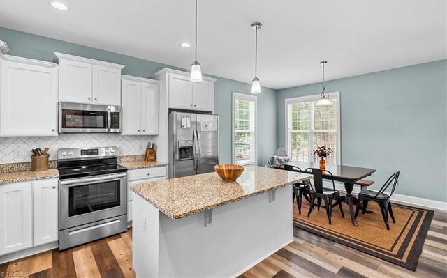 109 Willowbrook Drive, Thomasville, NC 27360