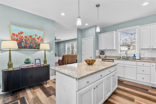 109 Willowbrook Drive, Thomasville, NC 27360