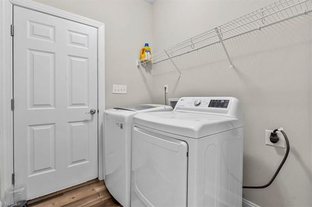 109 Willowbrook Drive, Thomasville, NC 27360