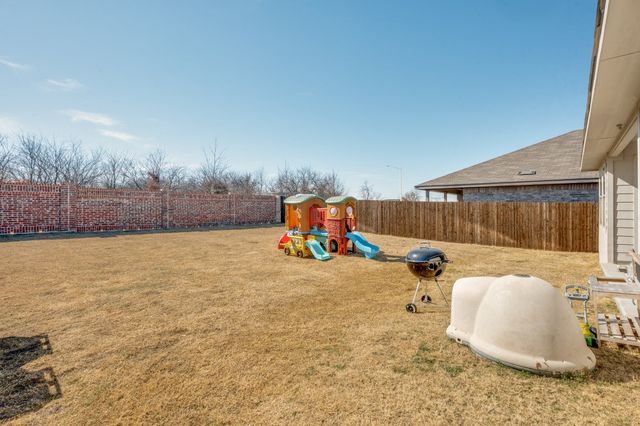4109 Ridgeway Lane, Denton, TX 76226