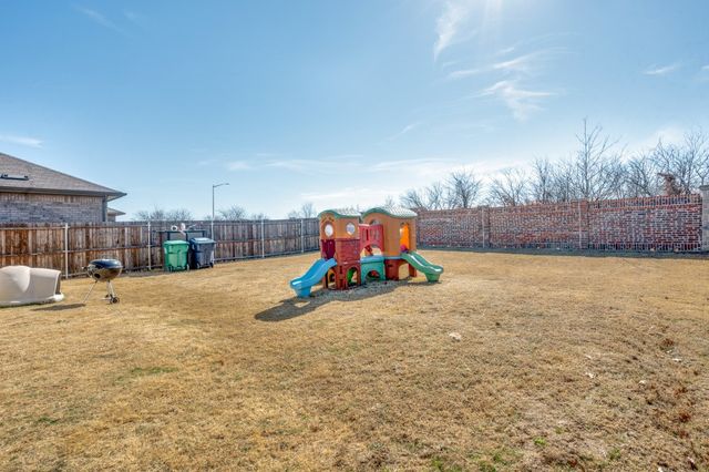 4109 Ridgeway Lane, Denton, TX 76226