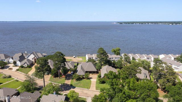 1408 Windrose Drive, Brandon, MS 39047