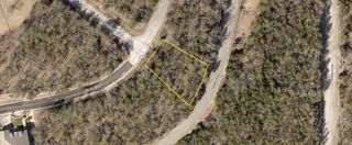 000 East Sharay Circle, Hollister, MO 65672