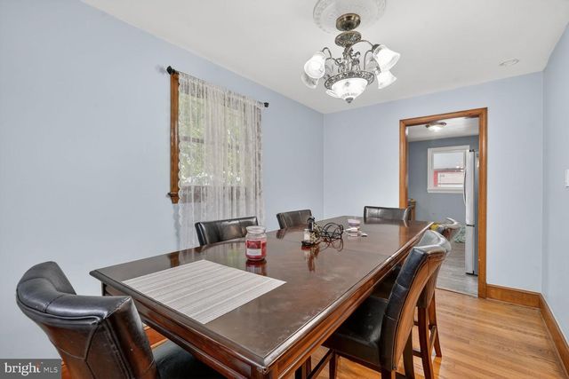 7021 E CHESAPEAKE ST, Hyattsville, MD 20785