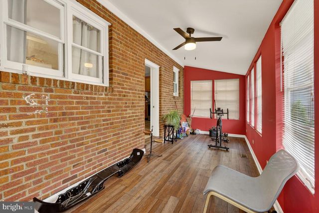 7021 E CHESAPEAKE ST, Hyattsville, MD 20785