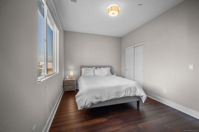 7890 Civita Blvd, San Diego, CA 92108