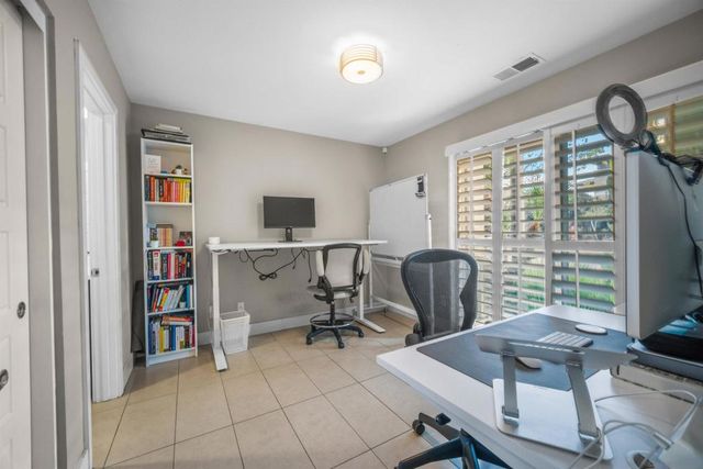 7890 Civita Blvd, San Diego, CA 92108