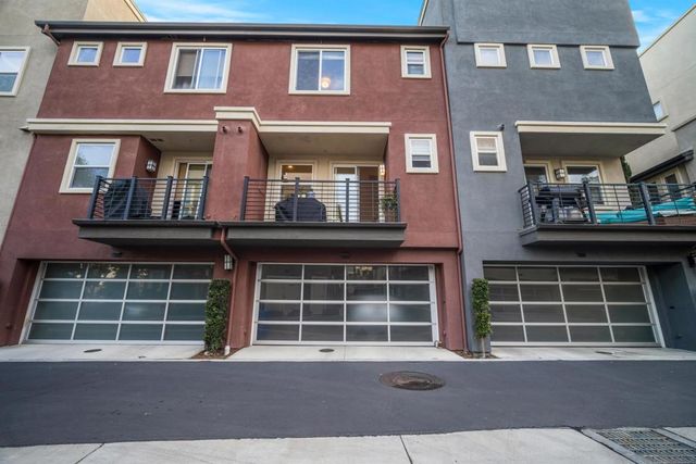 7890 Civita Blvd, San Diego, CA 92108